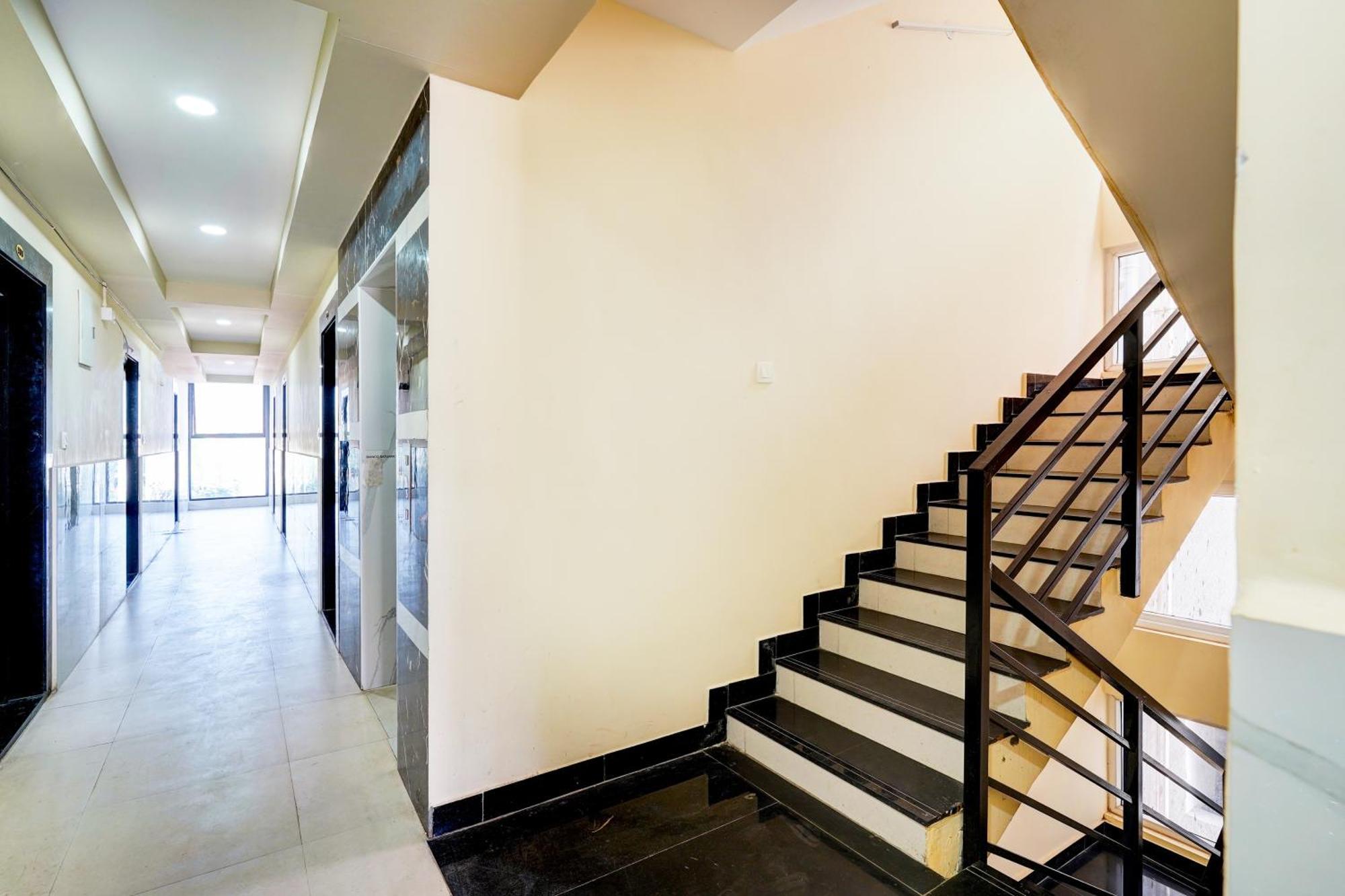 Super Hotel O Sri Vishnu Prime Opposite The Studio Salon, Kundalhalli Gate Bangalore Luaran gambar